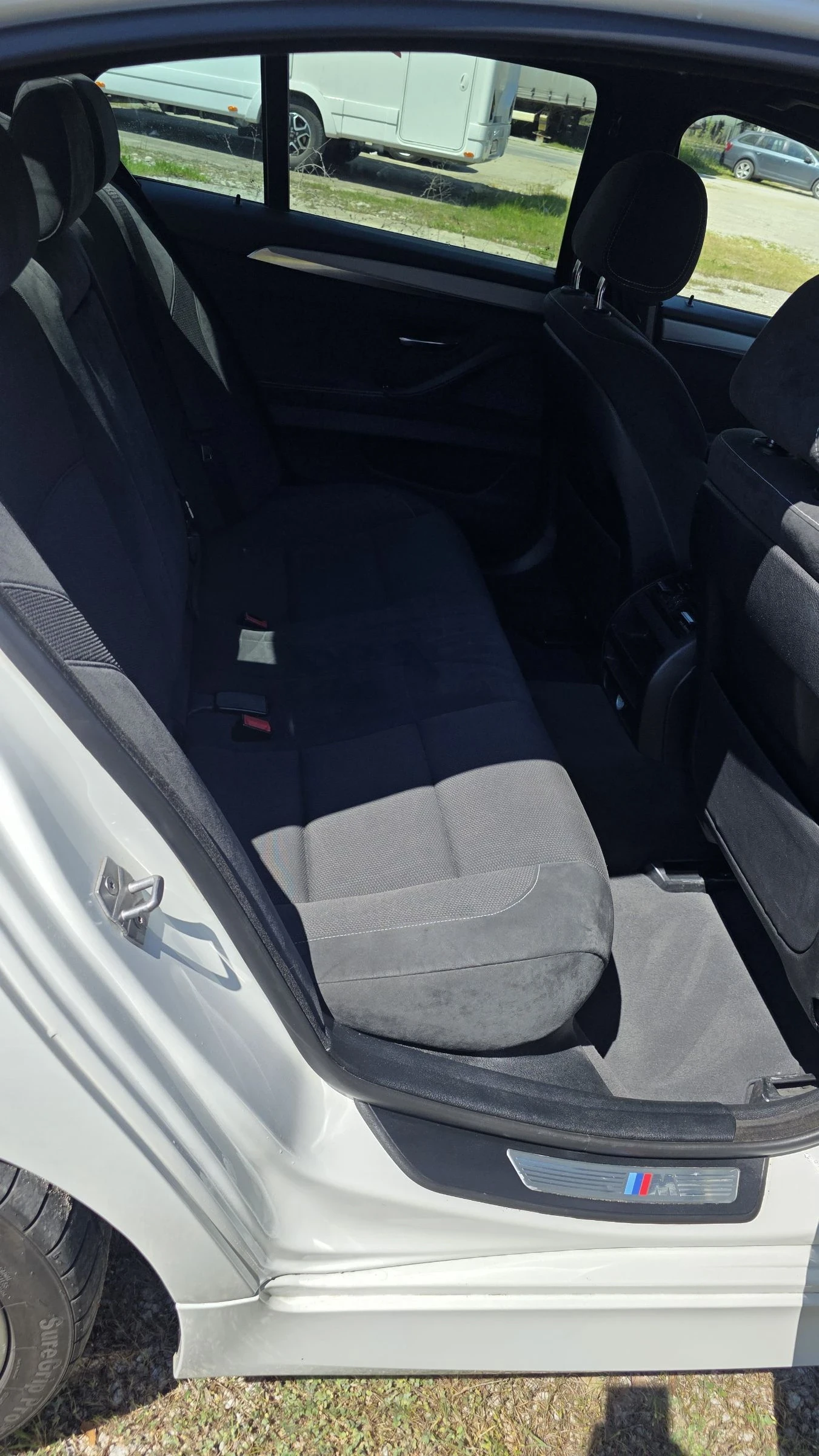 BMW 520  xDrive M Sport, снимка 14 - Автомобили и джипове - 54207954