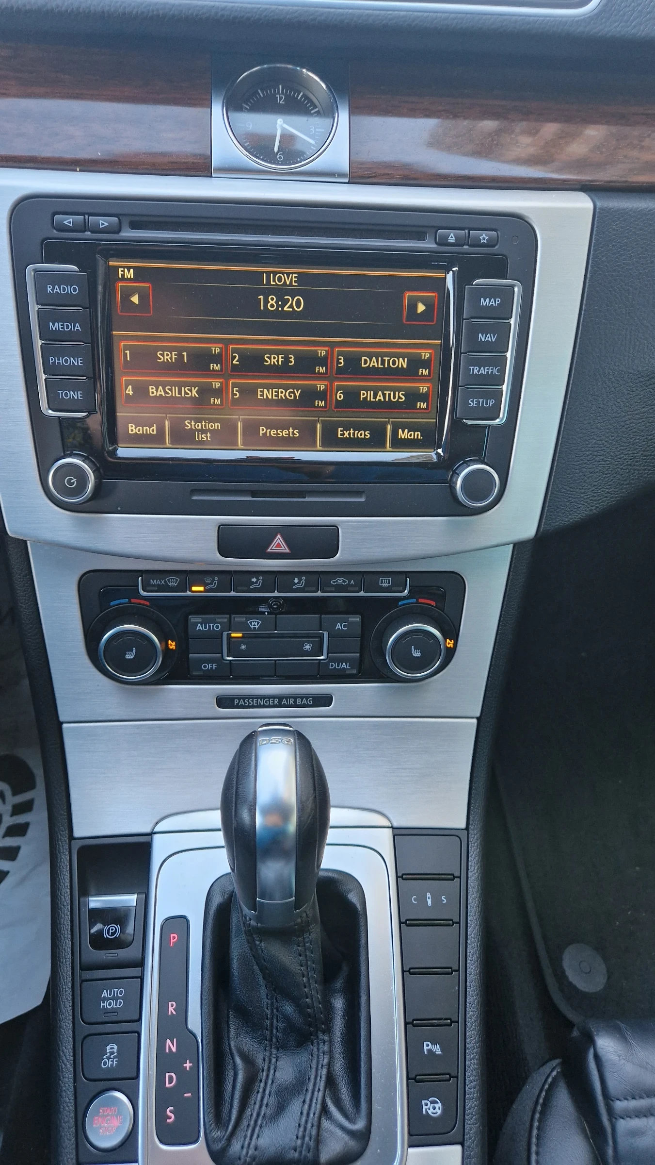 VW Passat 2.0 TSI 211�.�.DSG KEYLESS ��� ��������� ��������� | Mobile.bg � ����������� 5