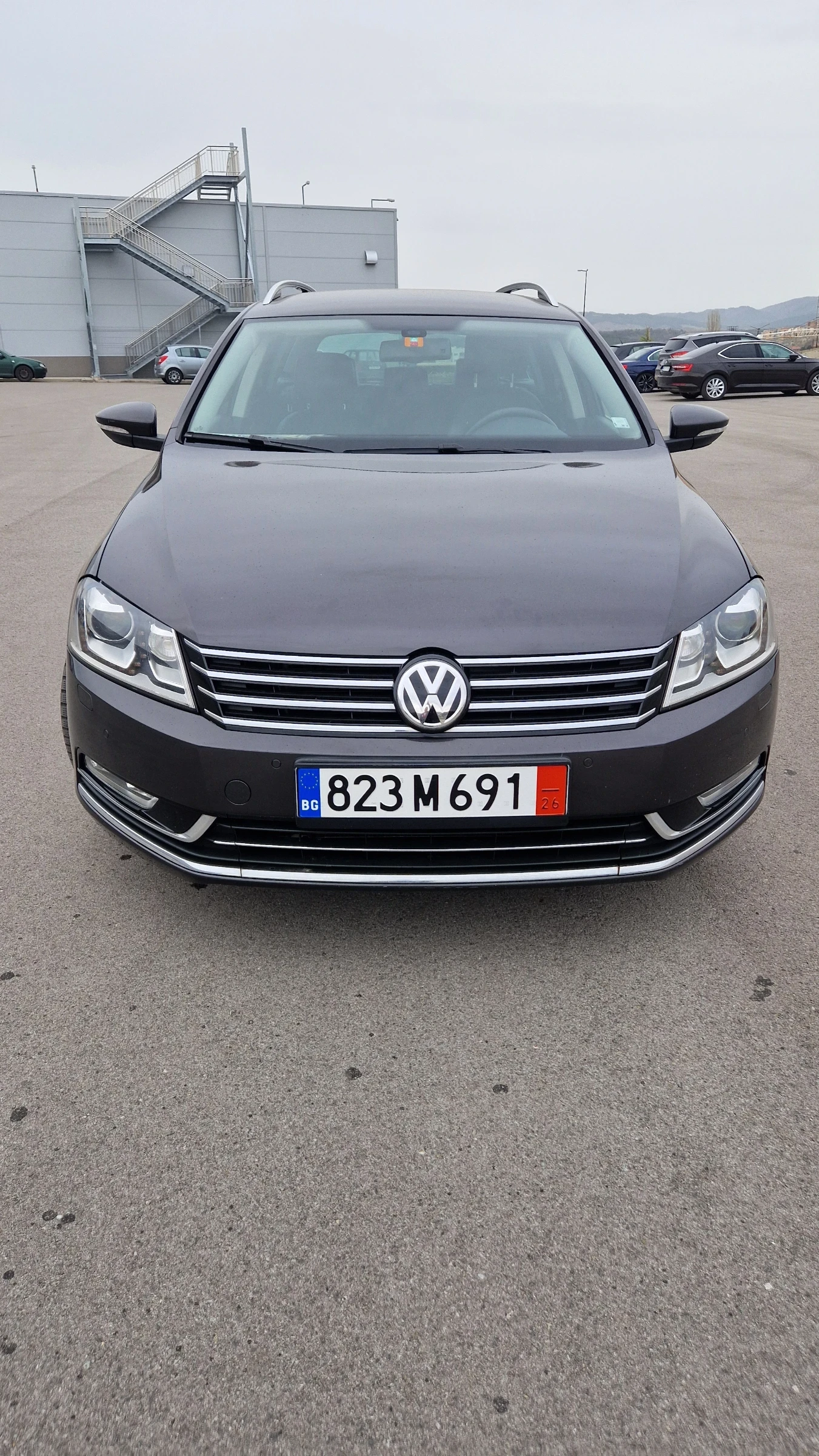VW Passat 2.0 TSI 211к.с.DSG KEYLESS ТОП СЪСТОЯНИЕ ШВЕЙЦАРИЯ