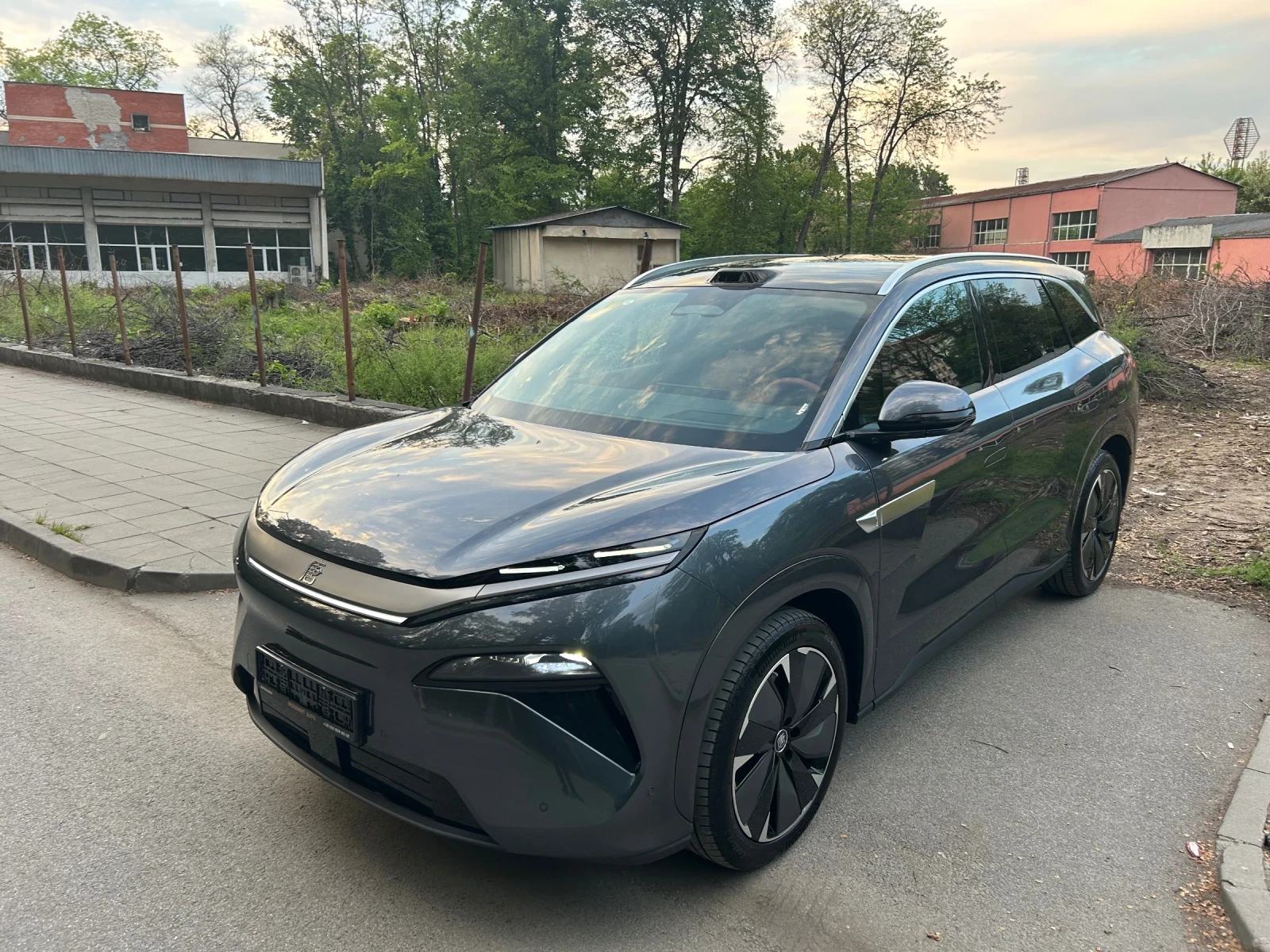BYD Tang Tang L AWD 1102 hp, снимка 4 - Автомобили и джипове - 54557131