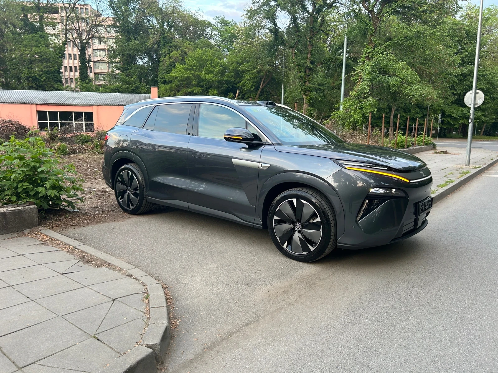 BYD Tang Tang L AWD 1102 hp, снимка 6 - Автомобили и джипове - 54557131