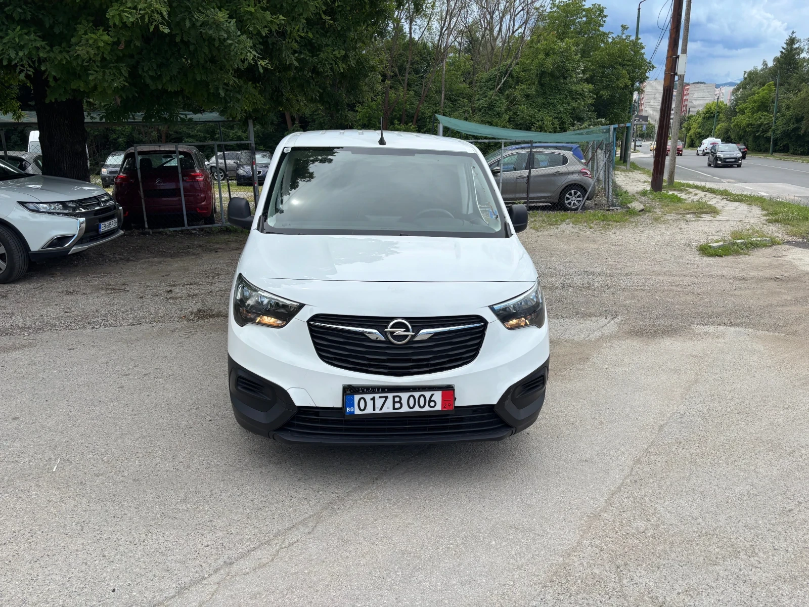 Opel Combo 1.6 hdi klima, снимка 2 - Автомобили и джипове - 54941847