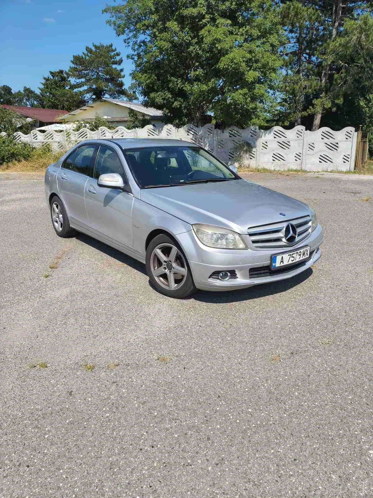 Mercedes-Benz C 180 Kompressor, снимка 10 - Автомобили и джипове - 55151704