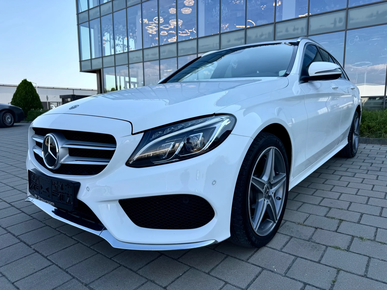 Mercedes-Benz C 250 AMG-4MATIC-ДИСТРОНИК-KEY-GO-ПОДГРЕВ-BURMASTER-ЕЛ.Б
