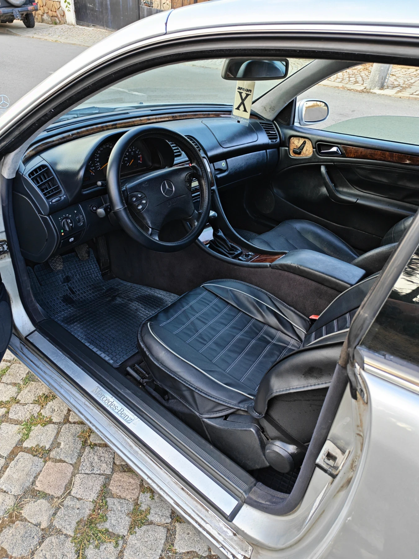 Mercedes-Benz CLK Clk 200, снимка 11 - Автомобили и джипове - 55657213