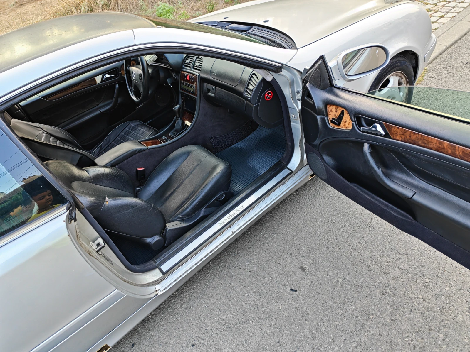 Mercedes-Benz CLK Clk 200, снимка 8 - Автомобили и джипове - 55657213