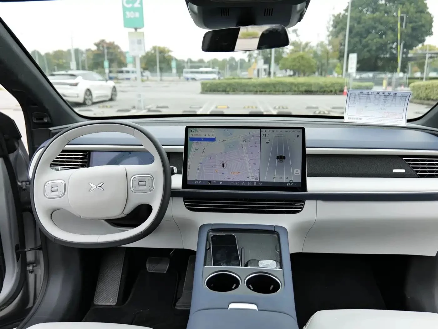 Xpeng G6, снимка 12 - Автомобили и джипове - 56683971