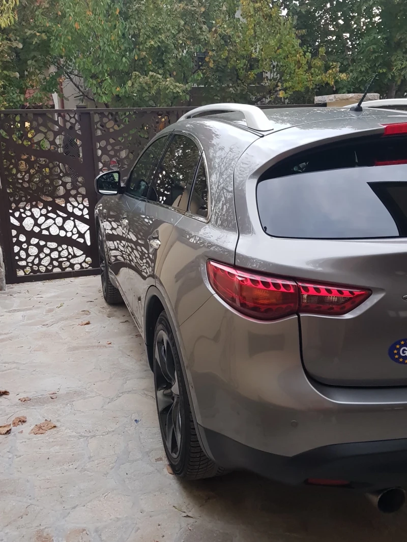 Infiniti Fx 37 Газ+ Бензин, снимка 5 - Автомобили и джипове - 49482937