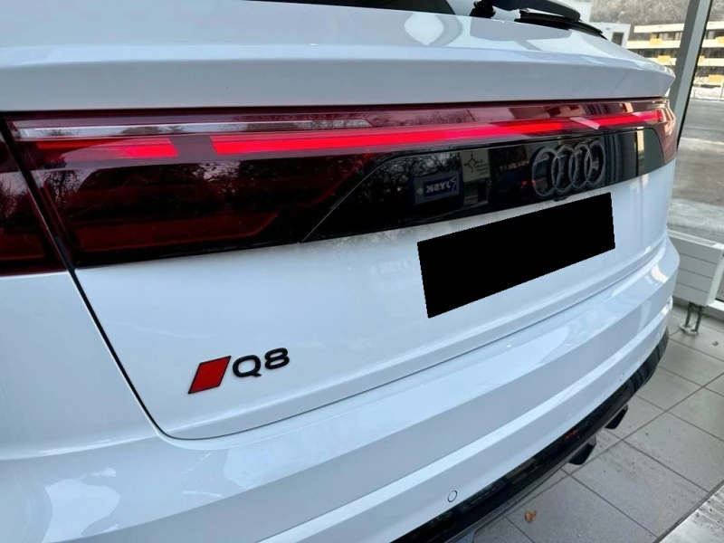 Audi Q8 50TDI* FACELIFT* S-LINE* DISTR* PANO* MATRX* 23&#3, снимка 2 - Автомобили и джипове - 50810234