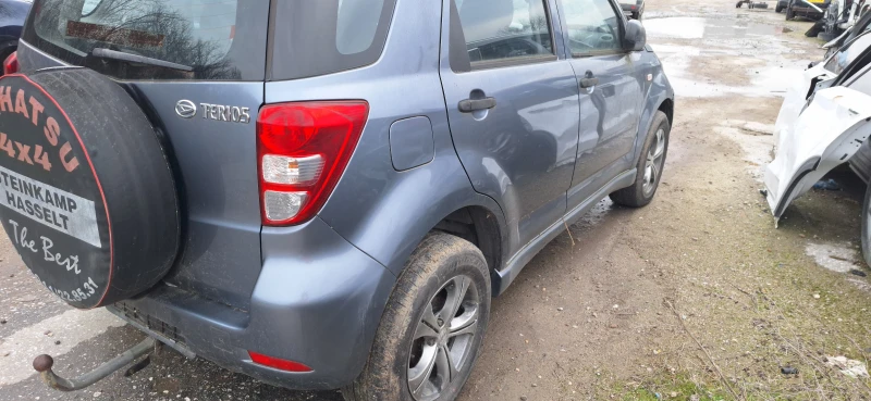 Daihatsu Terios 1.5 НА ЧАСТИ , снимка 5 - Автомобили и джипове - 53475733