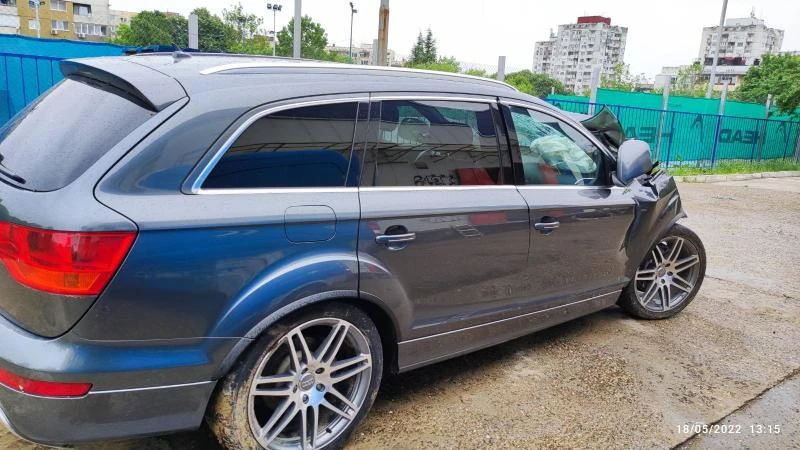 Audi Q7 S-LINE, снимка 4 - Автомобили и джипове - 37071086