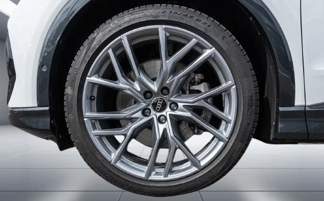 Audi Q4 45 Quattro = S-line = Black Optic Гаранция, снимка 4 - Автомобили и джипове - 55001215