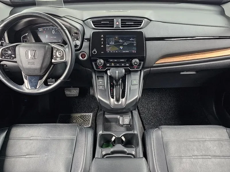 Honda Cr-v 1.5 TOURING 4WD, снимка 14 - Автомобили и джипове - 55259767