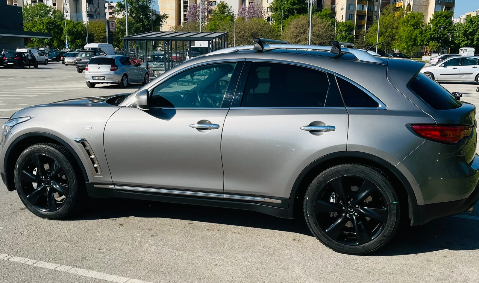Infiniti Fx 37 -S/LPG/80k, снимка 3 - Автомобили и джипове - 52842415