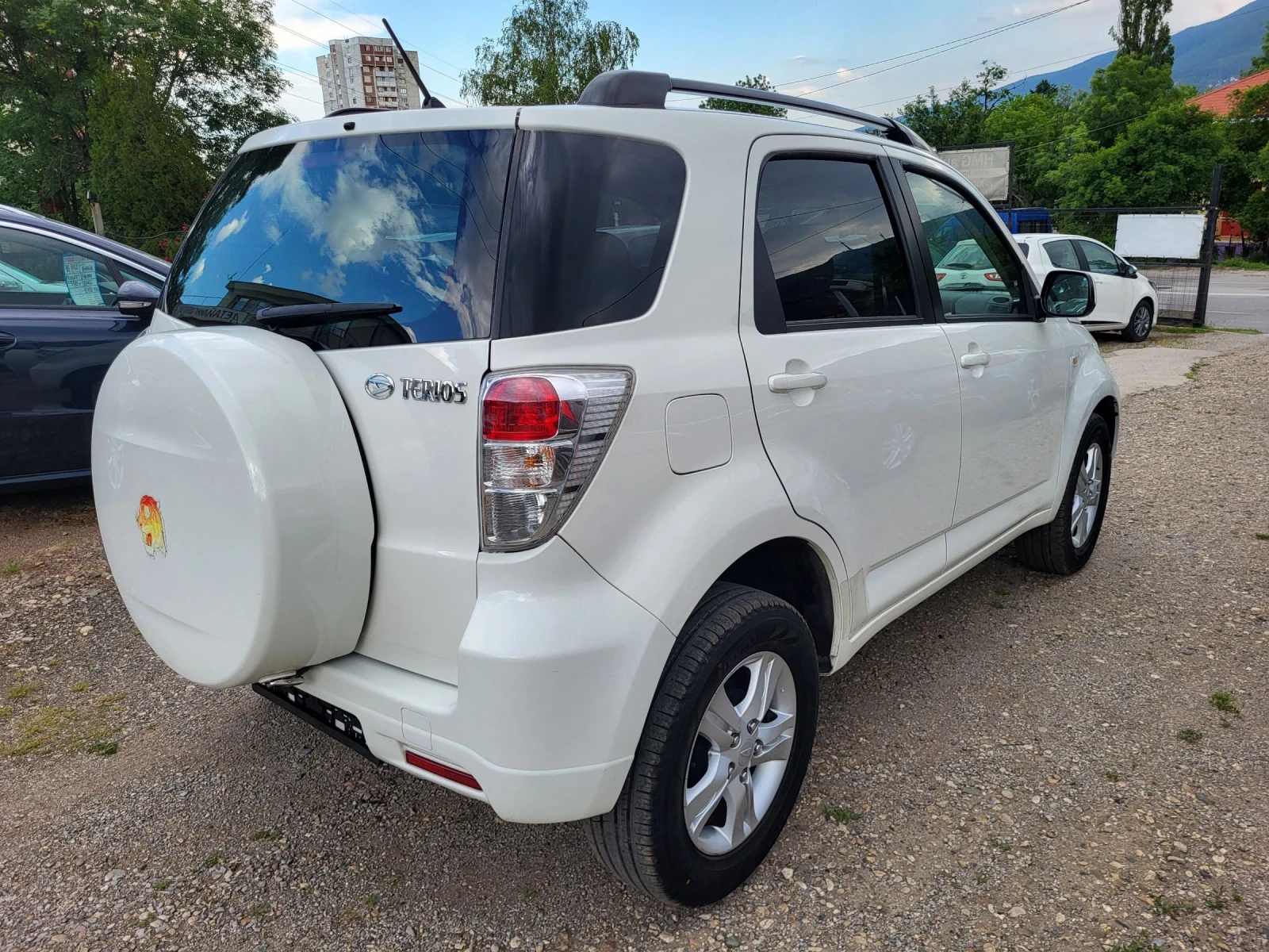 Daihatsu Terios 1.5i - 102 к.с. 4x4 / ТОП  / - изображение 6