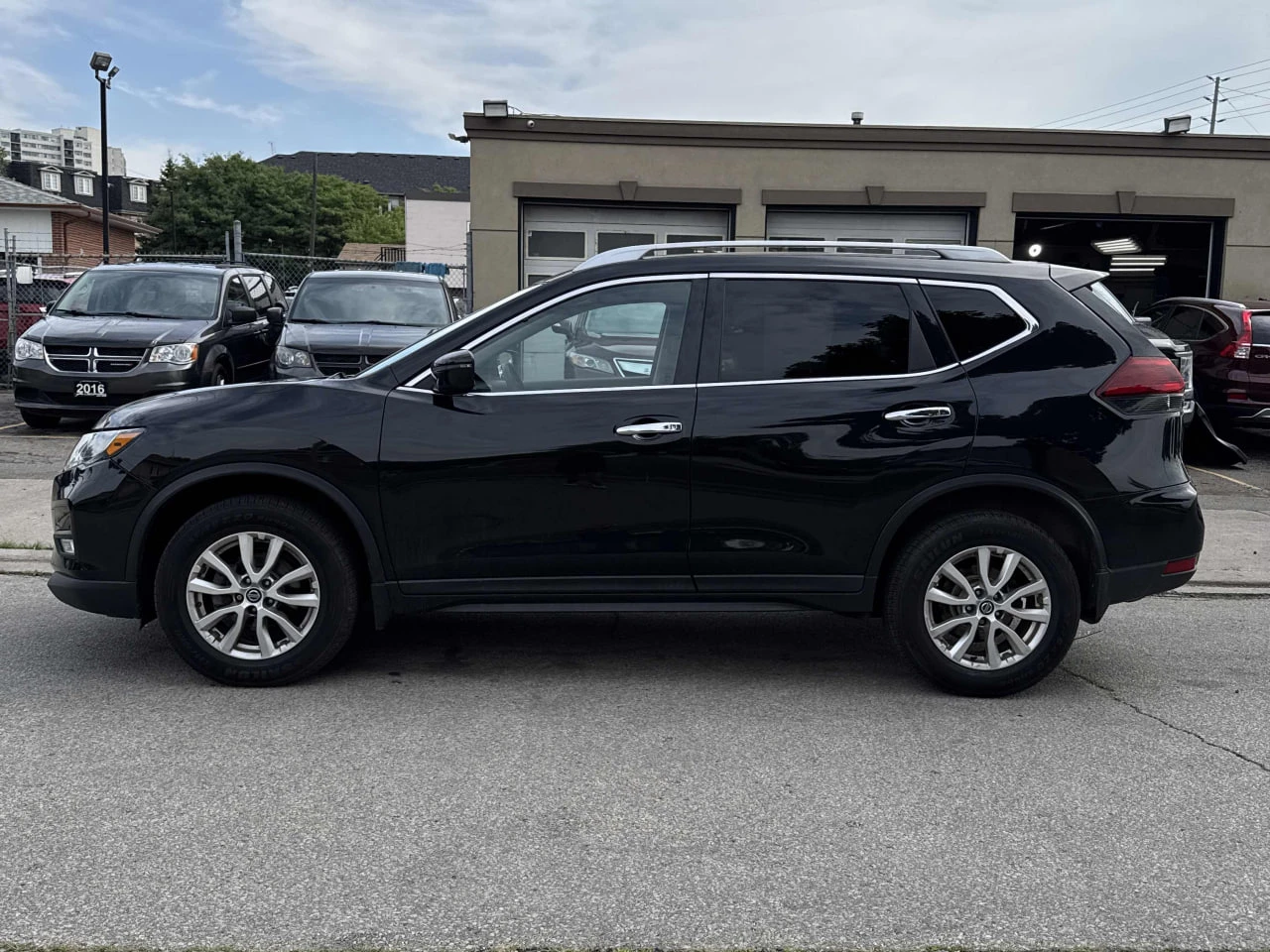 Nissan Rogue CARFAX* АВТОФИНАНСИРАНЕ* БЕЗ ПЪРВОНАЧАЛНА ВНОСКА*  - изображение 2