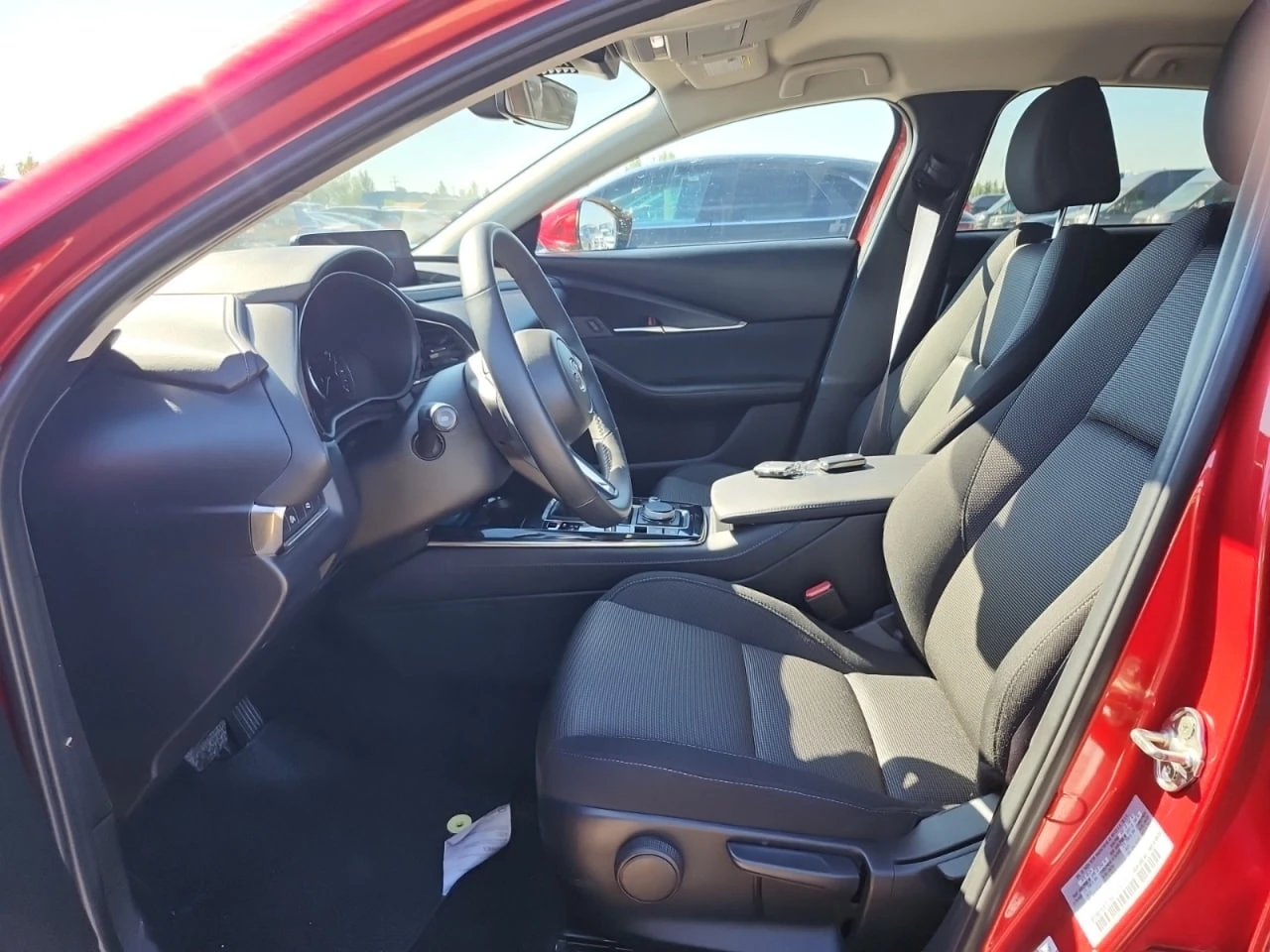 Mazda CX-30 CARFAX* АВТОФИНАНСИРАНЕ БЕЗ ПЪРВОНАЧАЛНА ВНОСКА - изображение 6