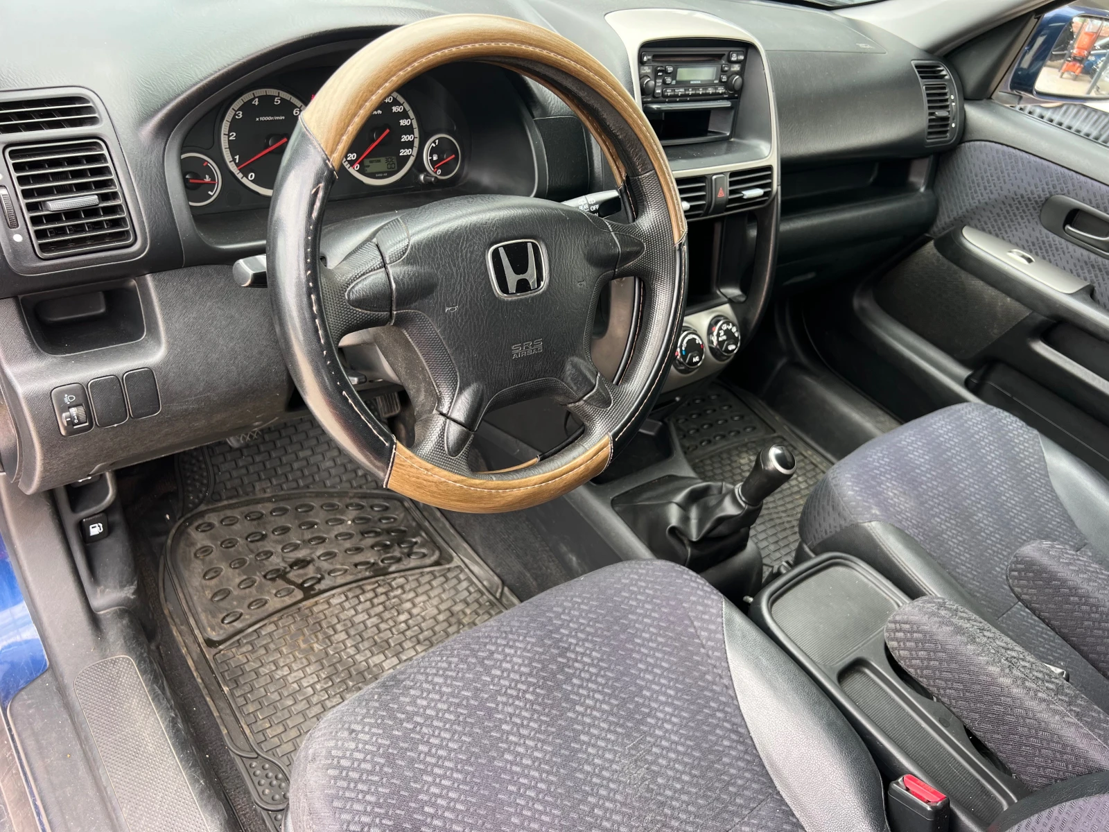 Honda Cr-v 2.0i KLIMATIK/4x4/PODGREV/KOJA/UNIKAT - изображение 10