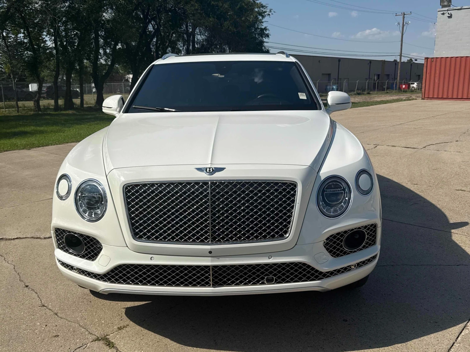 Bentley Bentayga CARFAX * * АВТО КРЕДИТ * *  - изображение 2