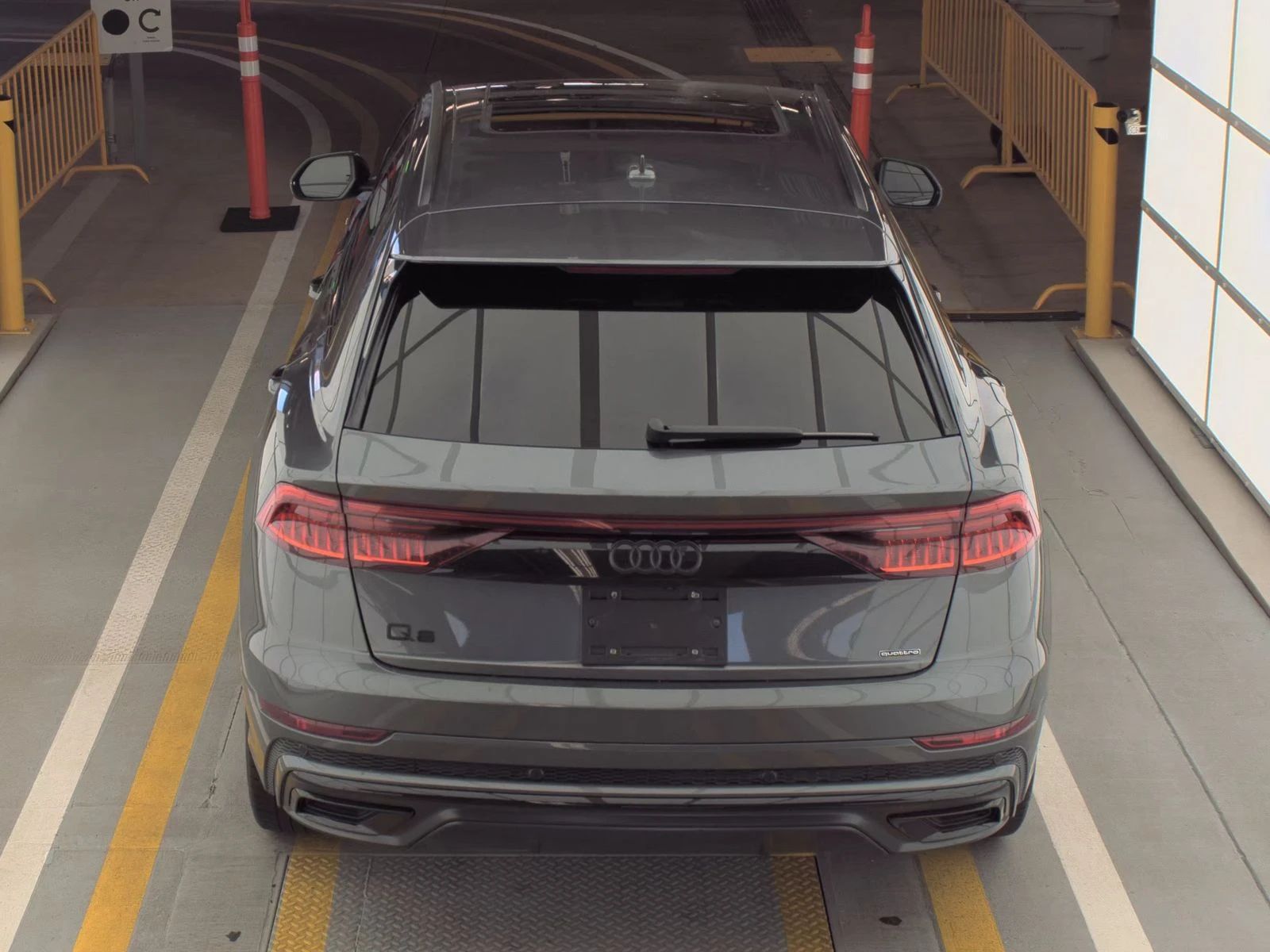 Audi Q8 Bang & Olufsen* Virtual Cockpit Plus* Head-Up*  | Mobile.bg   5