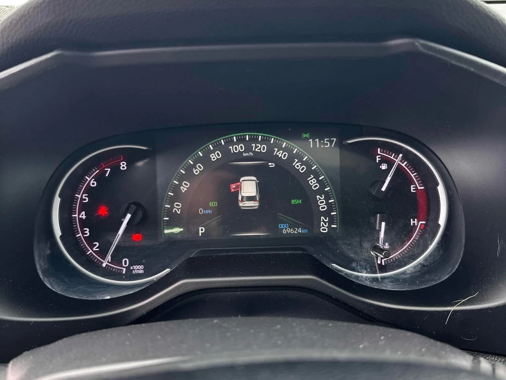 Toyota Rav4 * Trail * CARFAX * БЕЗ ПЪРВОНАЧАЛНА ВНОСКА - изображение 8