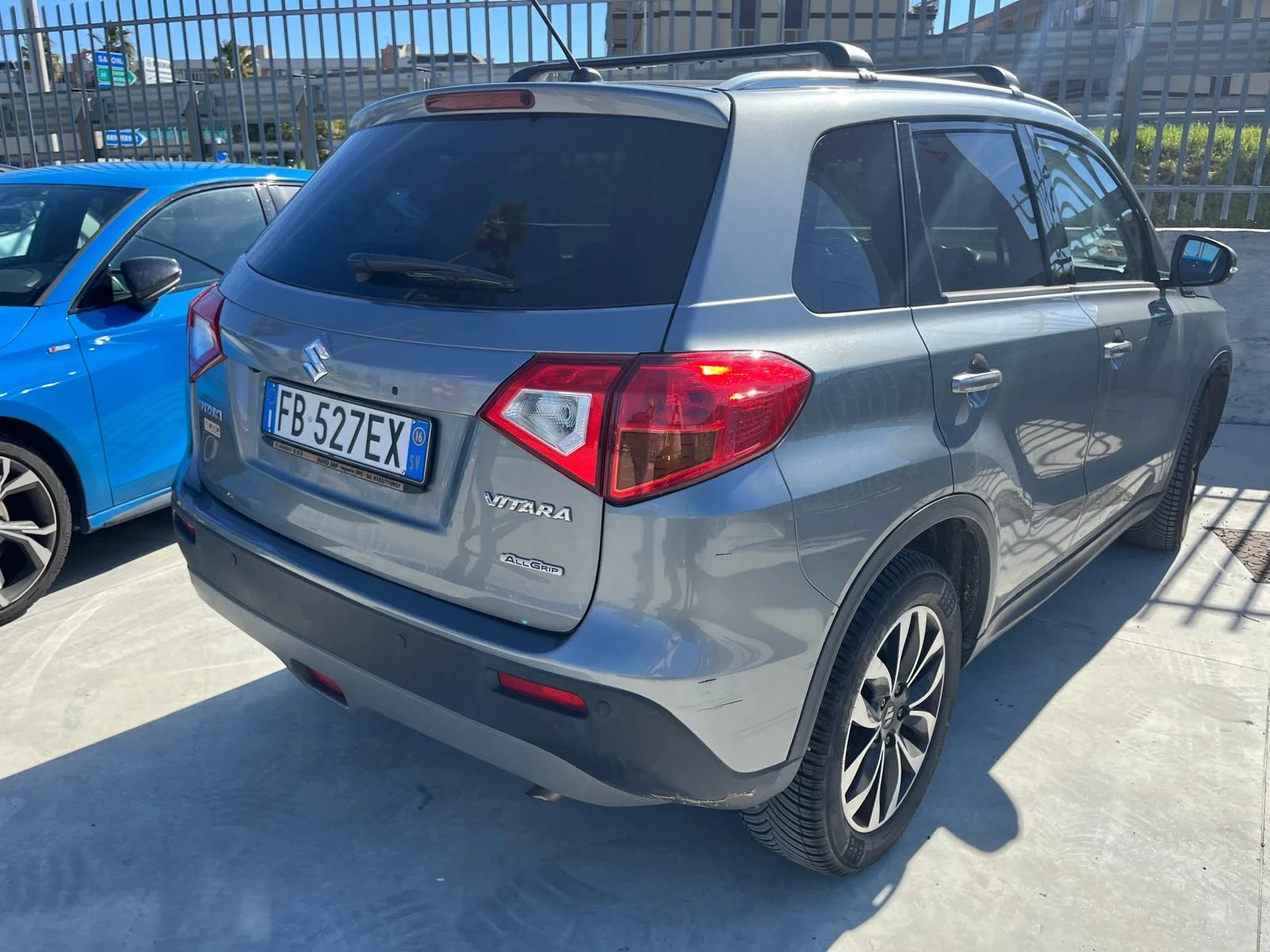 Suzuki Vitara 4x4 / ALL GRIP / Navi / Kamera / Koja / Led, снимка 4 - Автомобили и джипове - 53990754