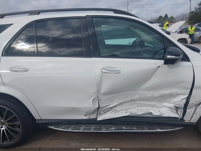 Mercedes-Benz GLE 350 2.0l, снимка 13 - Автомобили и джипове - 54329703