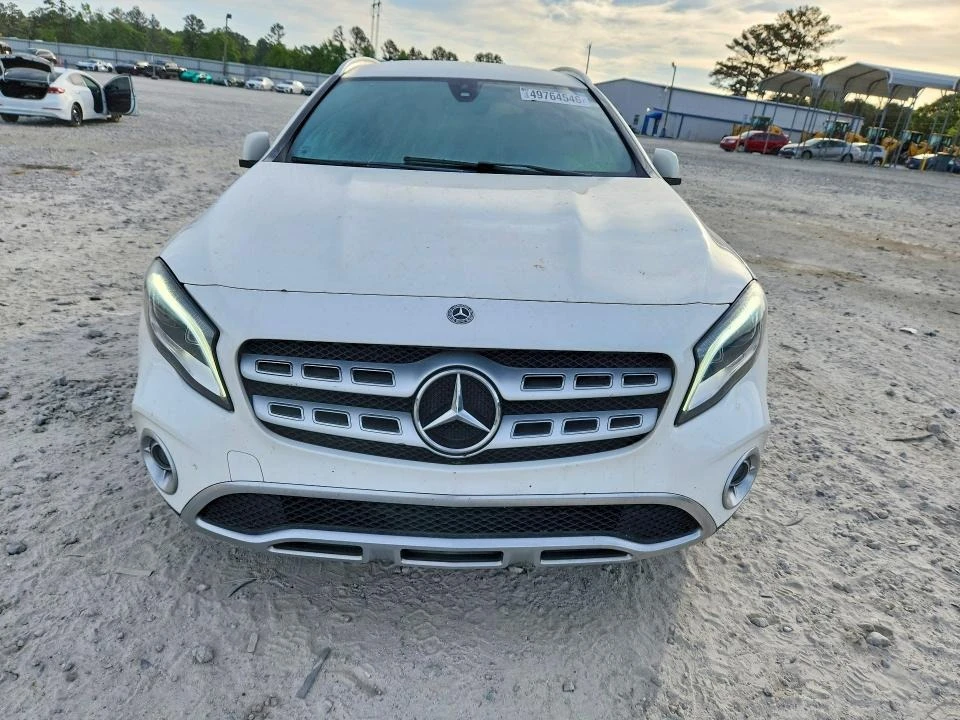 Mercedes-Benz GLA, снимка 5 - Автомобили и джипове - 54656152