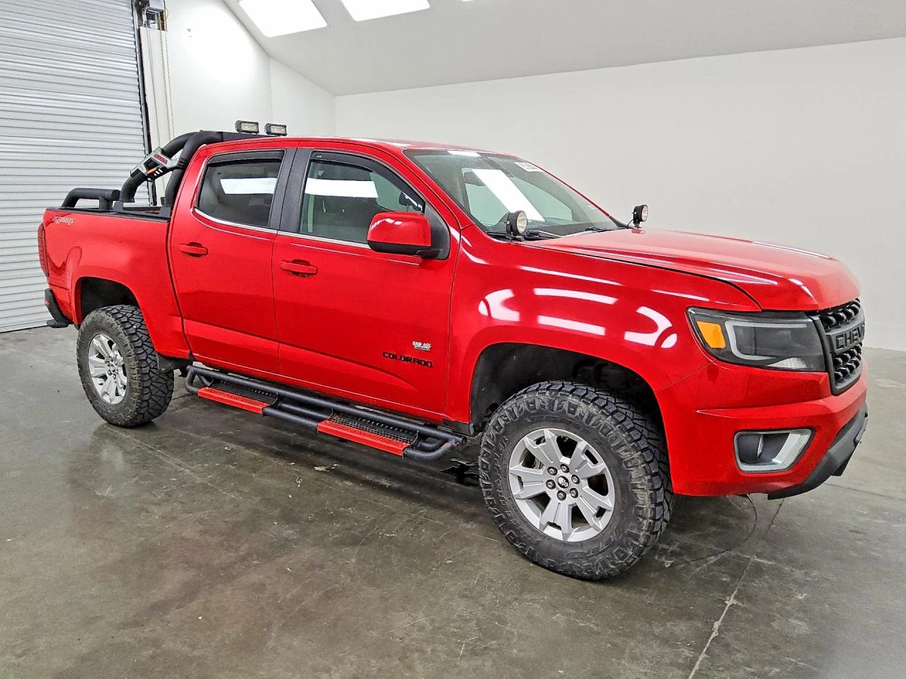 Chevrolet Colorado, снимка 2 - Автомобили и джипове - 54667411