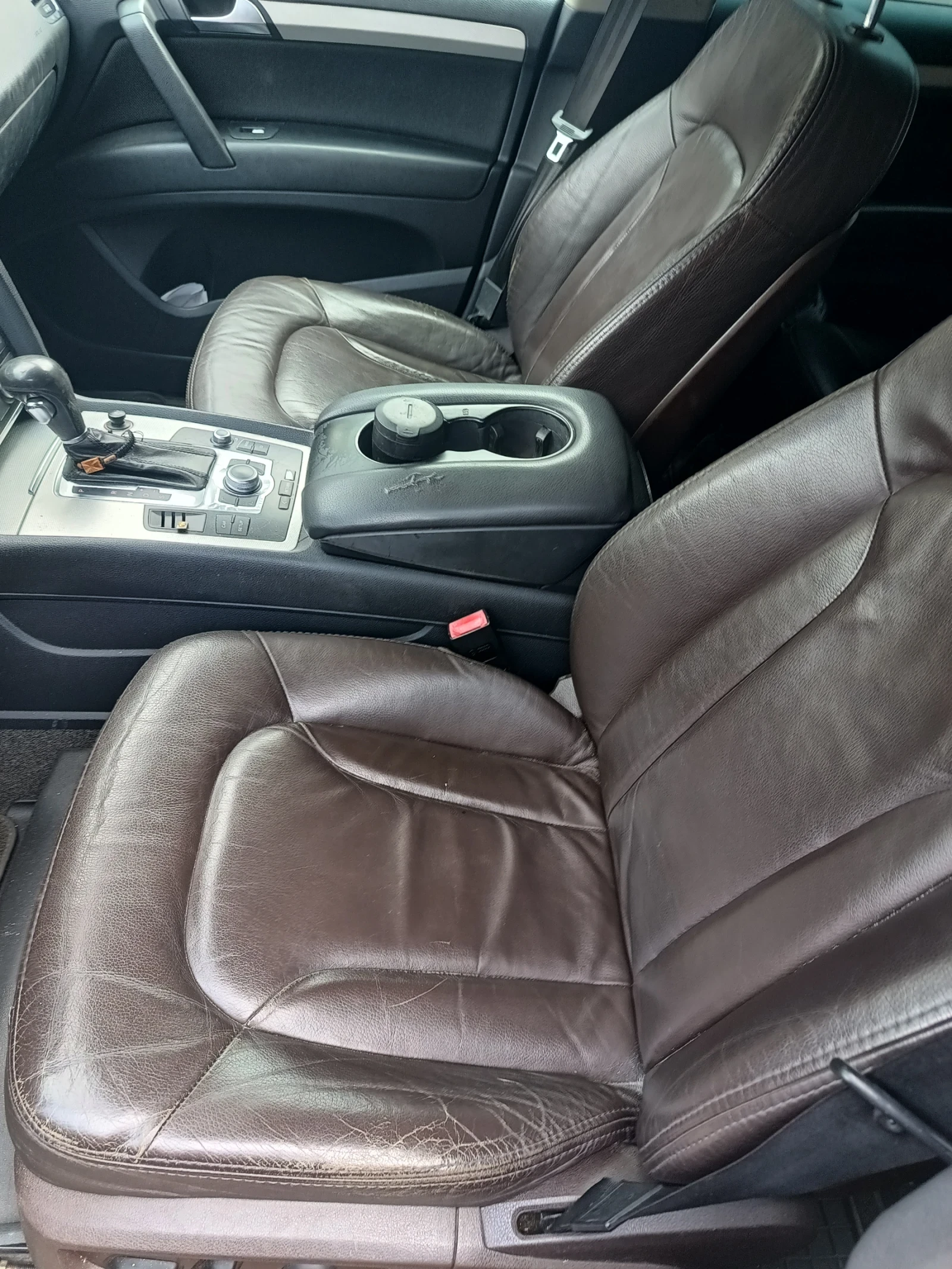 Audi Q7 3.0 Дизел, снимка 5 - Автомобили и джипове - 55011817