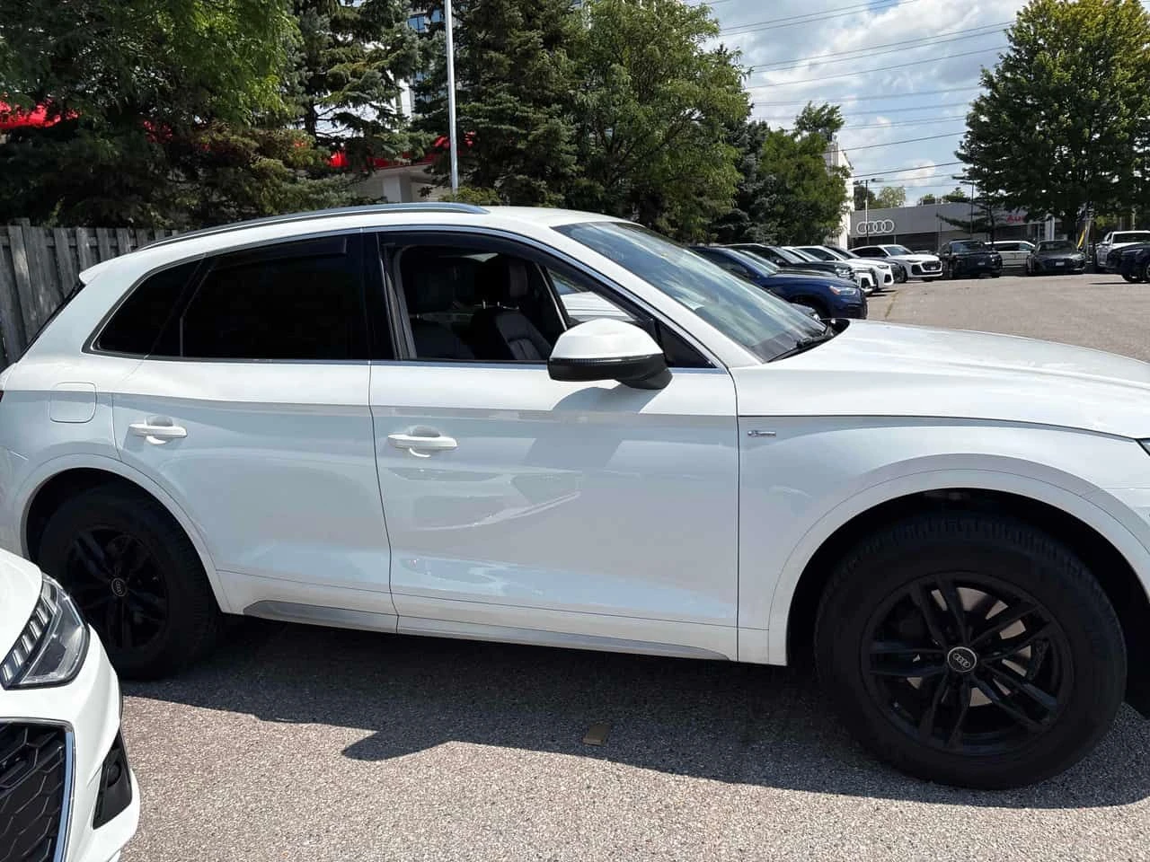 Audi Q5 QUATTRO * ГЛАВНО ПРЕДСТАВИТЕЛСТВО НА AUDI* , снимка 4 - Автомобили и джипове - 55689663