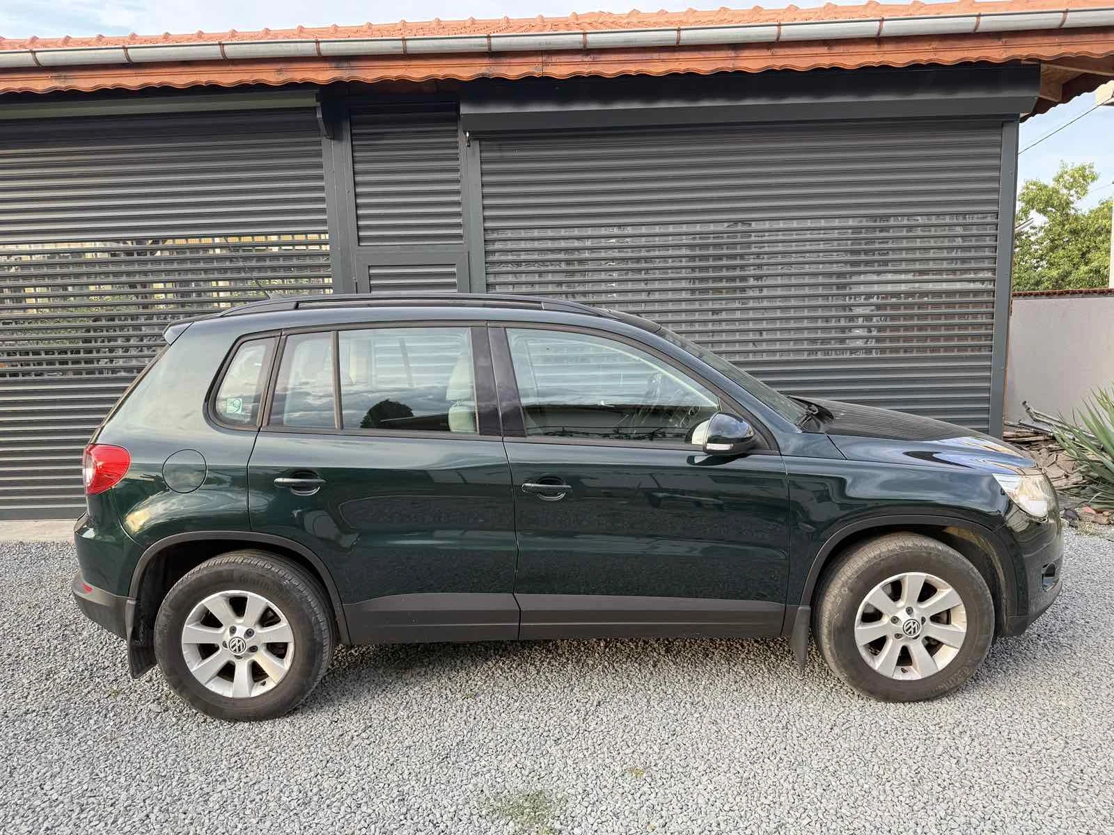 VW Tiguan, снимка 3 - Автомобили и джипове - 55795193