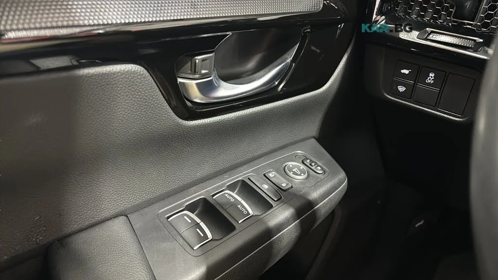 Honda Cr-v Sport* AWD* АвтоКредит* (ЦЕНА ДО БГ) , снимка 14 - Автомобили и джипове - 55912569