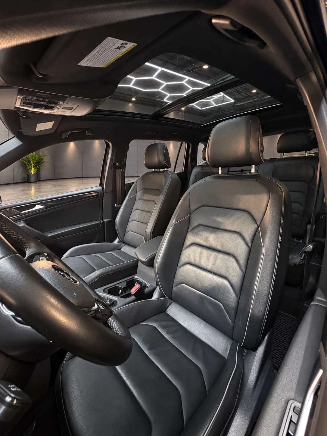 VW Tiguan * 2.0 TSI R Line Highline 4MOTION * A��������� *  | Mobile.bg � ����������� 15