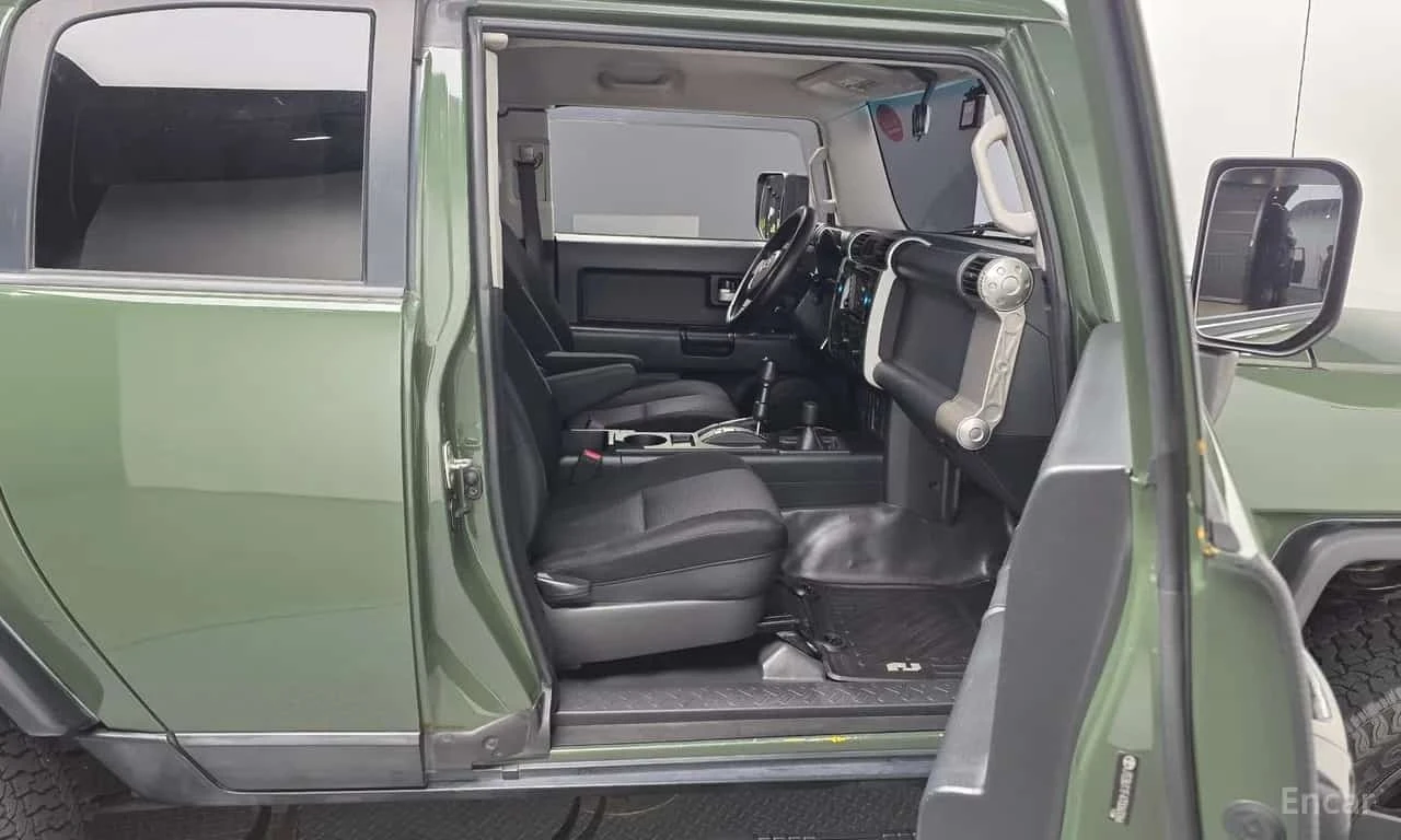 Toyota Fj cruiser * 4WD V6 * ���������� ��� ������������ ������*  | Mobile.bg � ����������� 11