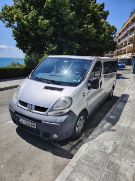     Renault Trafic 2.5dci 8+ 1  