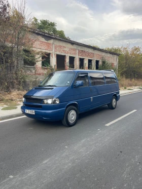 VW Caravelle 