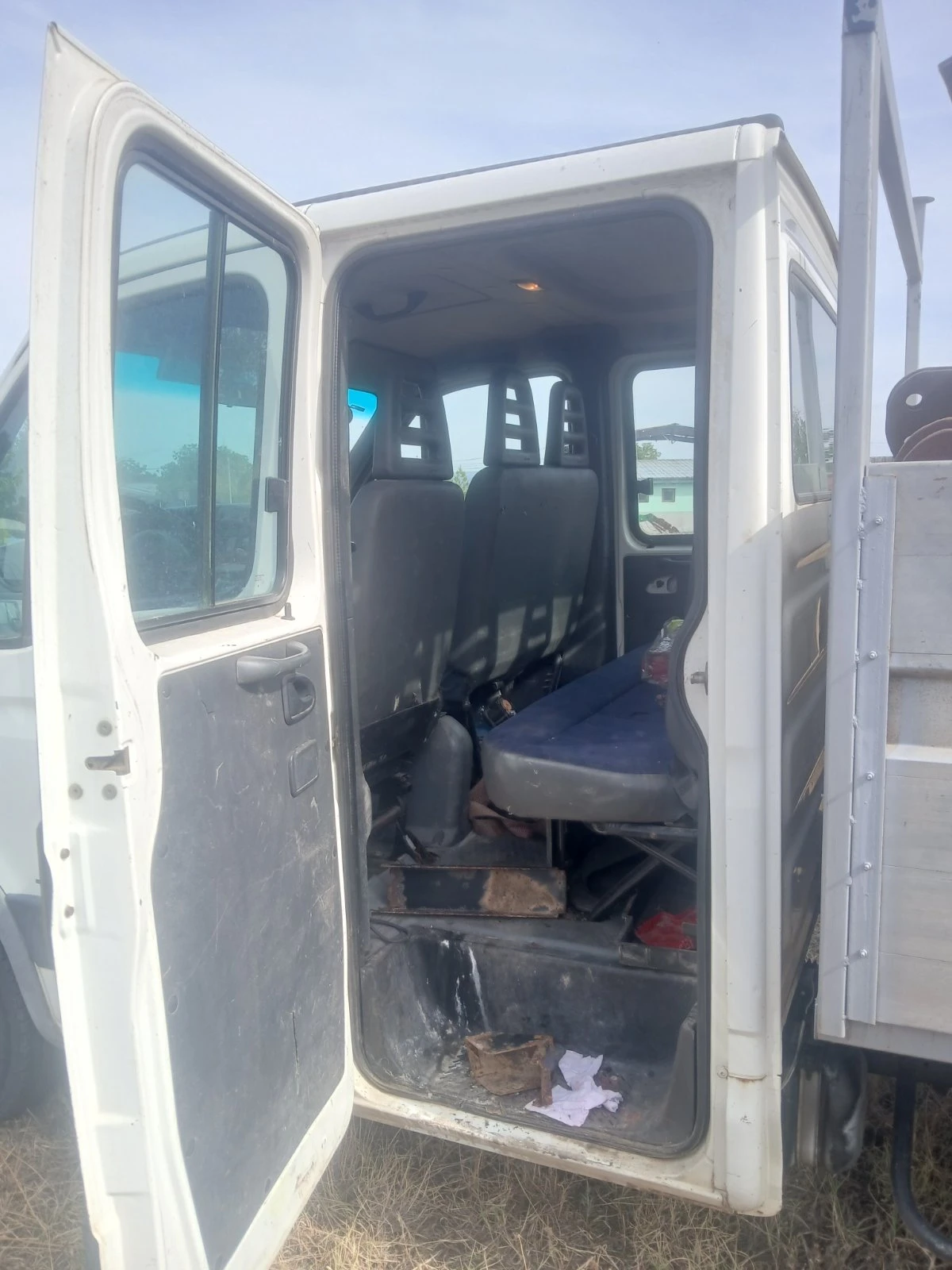 Iveco 35s12 двойна гума - изображение 6