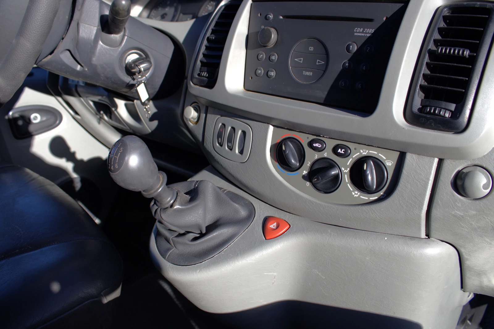 Opel Vivaro 1.9* K�������* 5+ 1* MAXI | Mobile.bg � ����������� 10