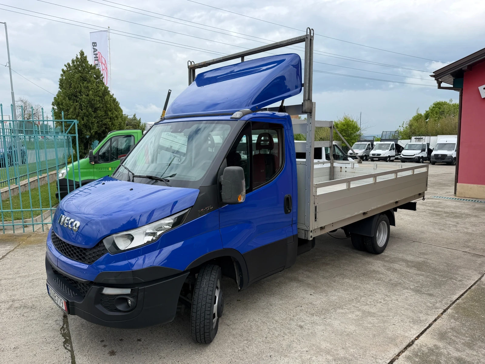 Iveco Daily 3.0HPI* 35C17* Климатик* 4.20 метра каросерия, снимка 3 - Бусове и автобуси - 54484315