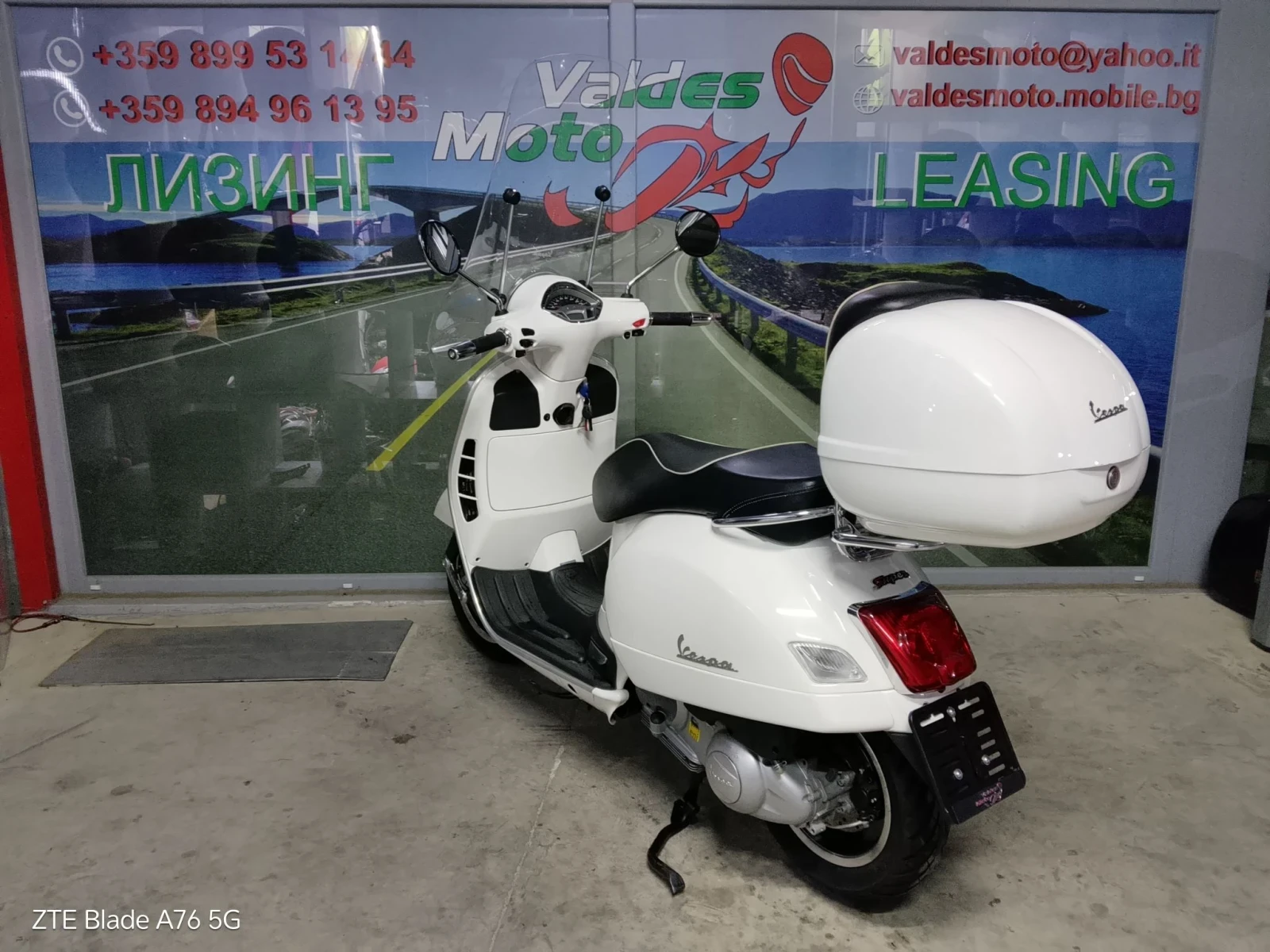 Piaggio B Vespa 300 GTI-S ABS , снимка 5 - Мотоциклети и мототехника - 56659792
