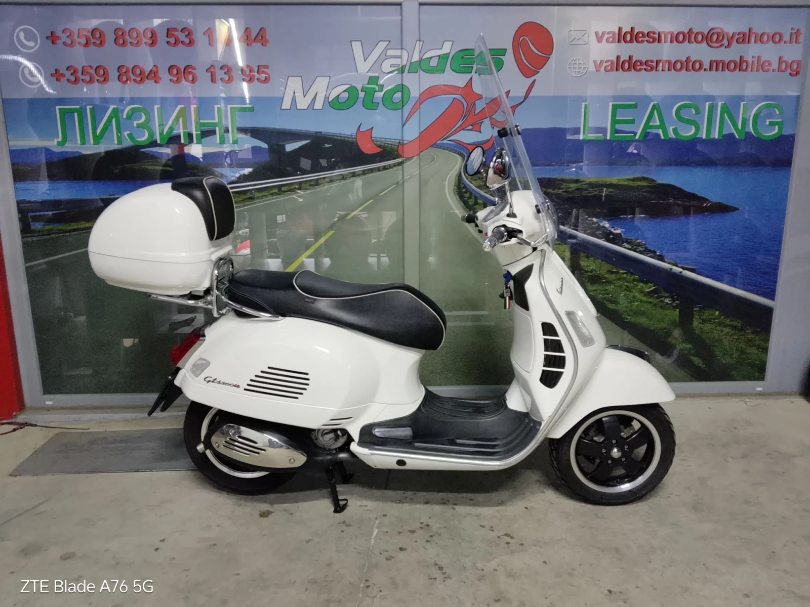 Piaggio B Vespa 300 GTI-S ABS , снимка 4 - Мотоциклети и мототехника - 56659792
