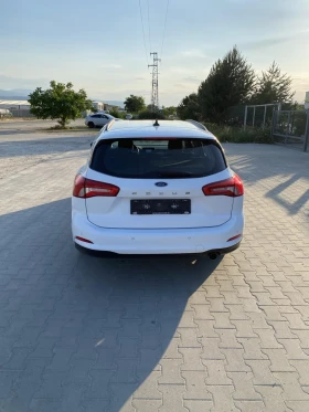 Ford Focus 1.0i, снимка 3