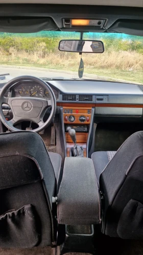 Mercedes-Benz E 250, снимка 9