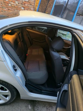 BMW 320 - 1900 € / 3716.08 лв. - 99329176 5