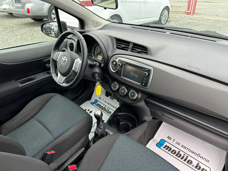 Toyota Yaris (KATO НОВА)^(АГУ), снимка 15 - Автомобили и джипове - 39428801