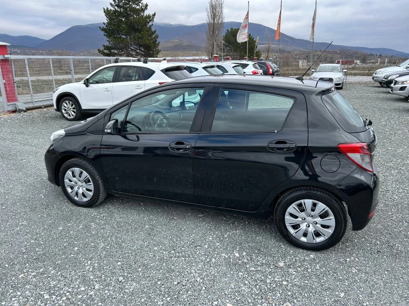 Toyota Yaris (KATO НОВА)^(АГУ), снимка 9 - Автомобили и джипове - 39428801