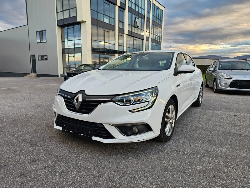 Renault Megane 1.5DCI 6sk NAVI FULL, снимка 1 - Автомобили и джипове - 43078331