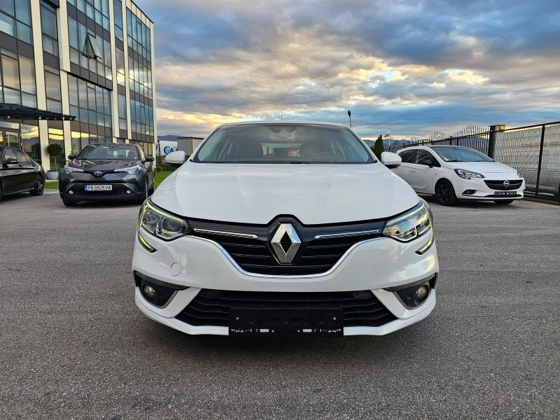 Renault Megane 1.5DCI 6sk NAVI FULL, снимка 8 - Автомобили и джипове - 43078331