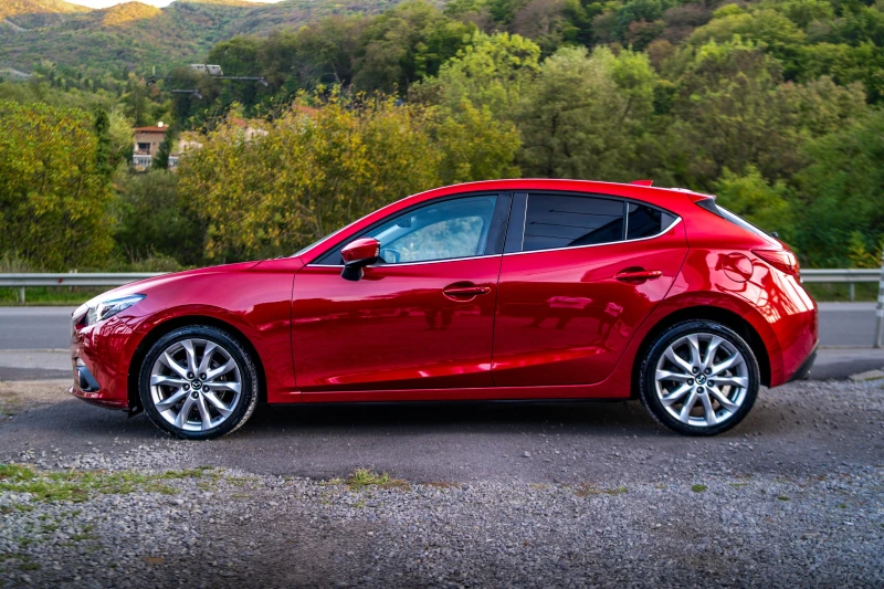 Mazda 3 2.2D SKYACTIVE AUTOMATIC СУПЕР СЪСТОЯНИЕ! , снимка 3 - Автомобили и джипове - 47520850